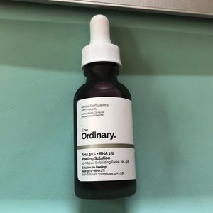 The Ordinary AHA 30% + BHA 2% Peeling Solution